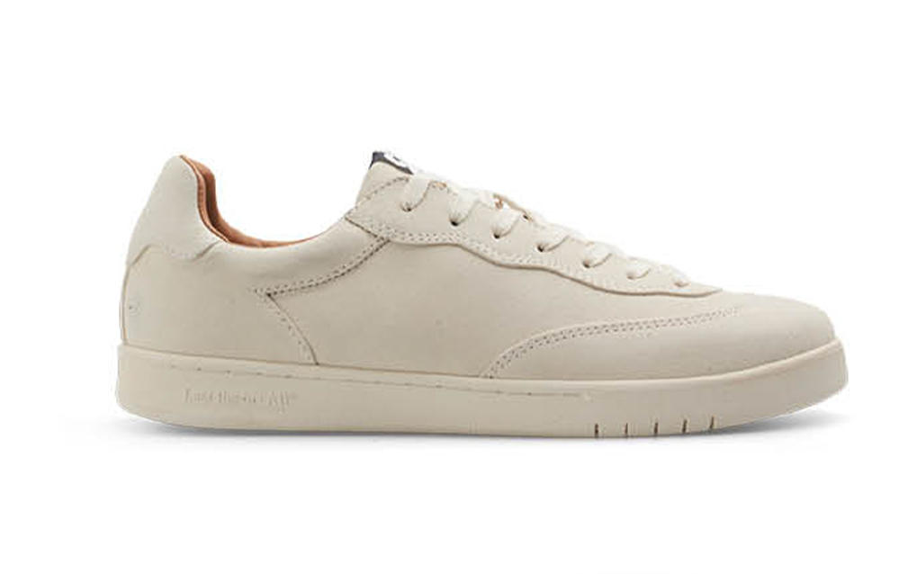 CM001 LO Suede (White/White)