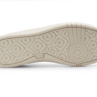 CM001 LO Suede (White/White)