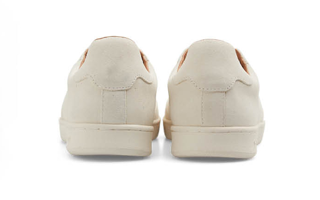 CM001 LO Suede (White/White)